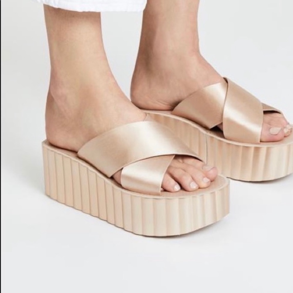 TORY BURCH
Satin Scalloped Platform Wedge Slide 6